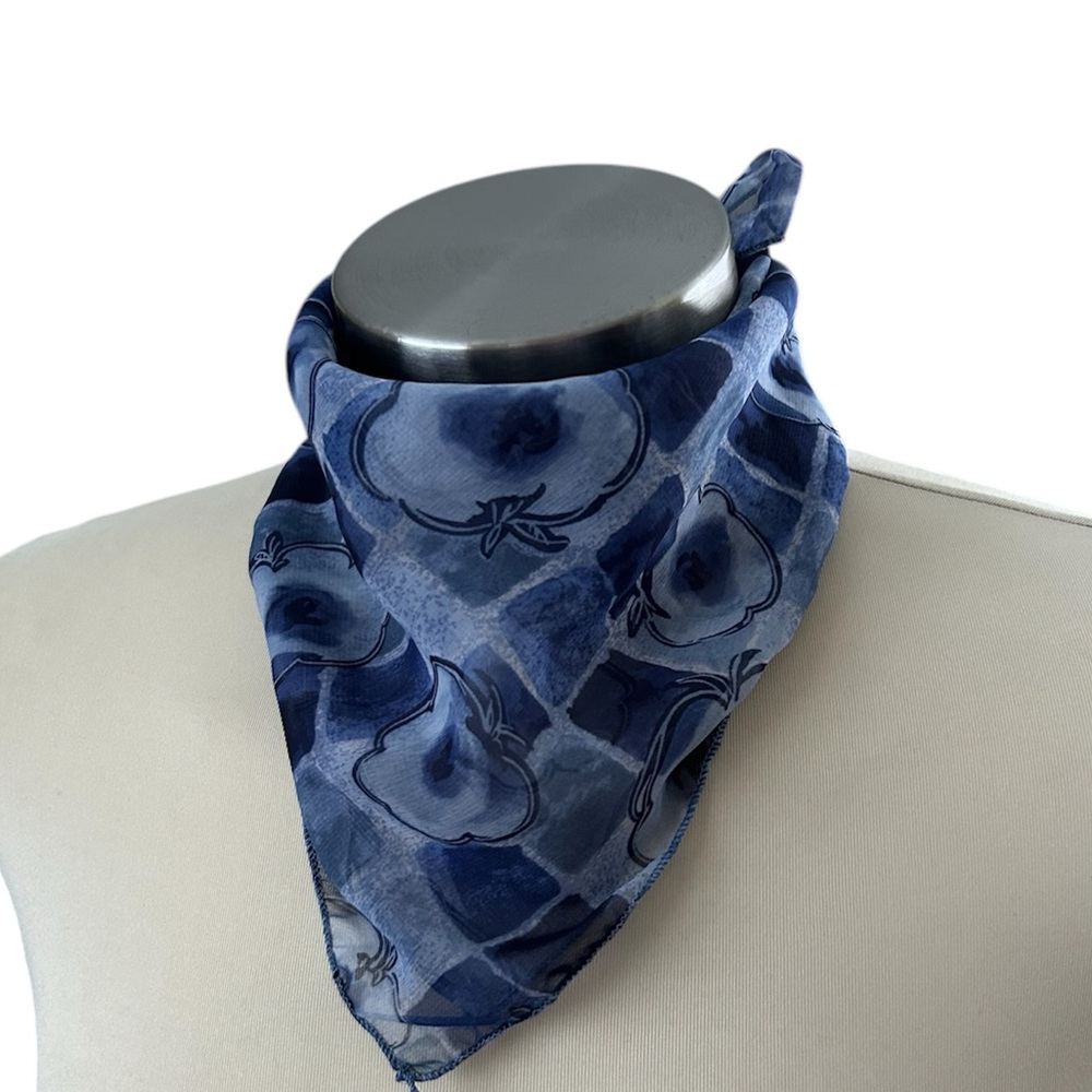 Vintage Express Blue Pattern Scarf - Picture 3 of 4